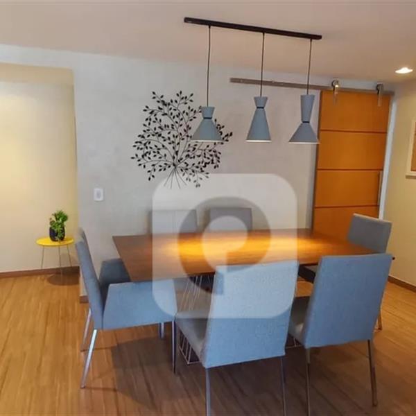 Rua Pereira da Silva, Rio de Janeiro, Laranjeiras